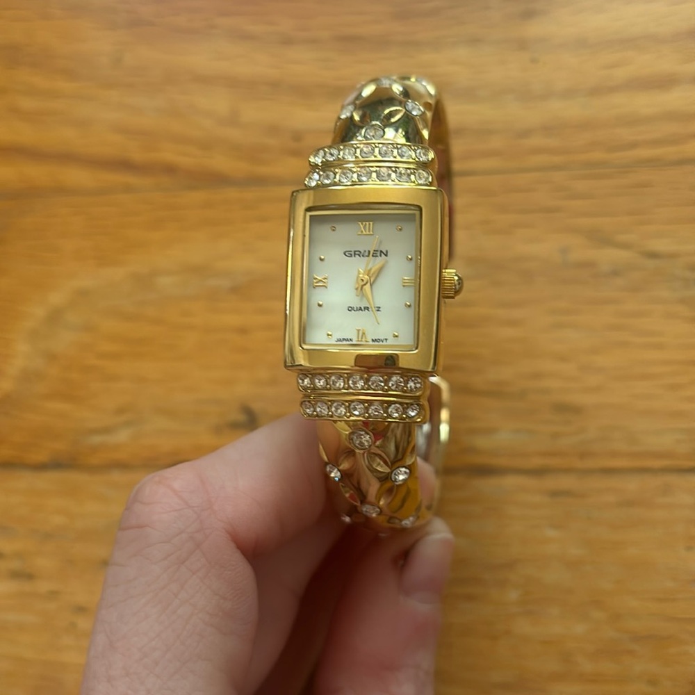 Gruen Quartz Stainless Steel Bracelet Watch